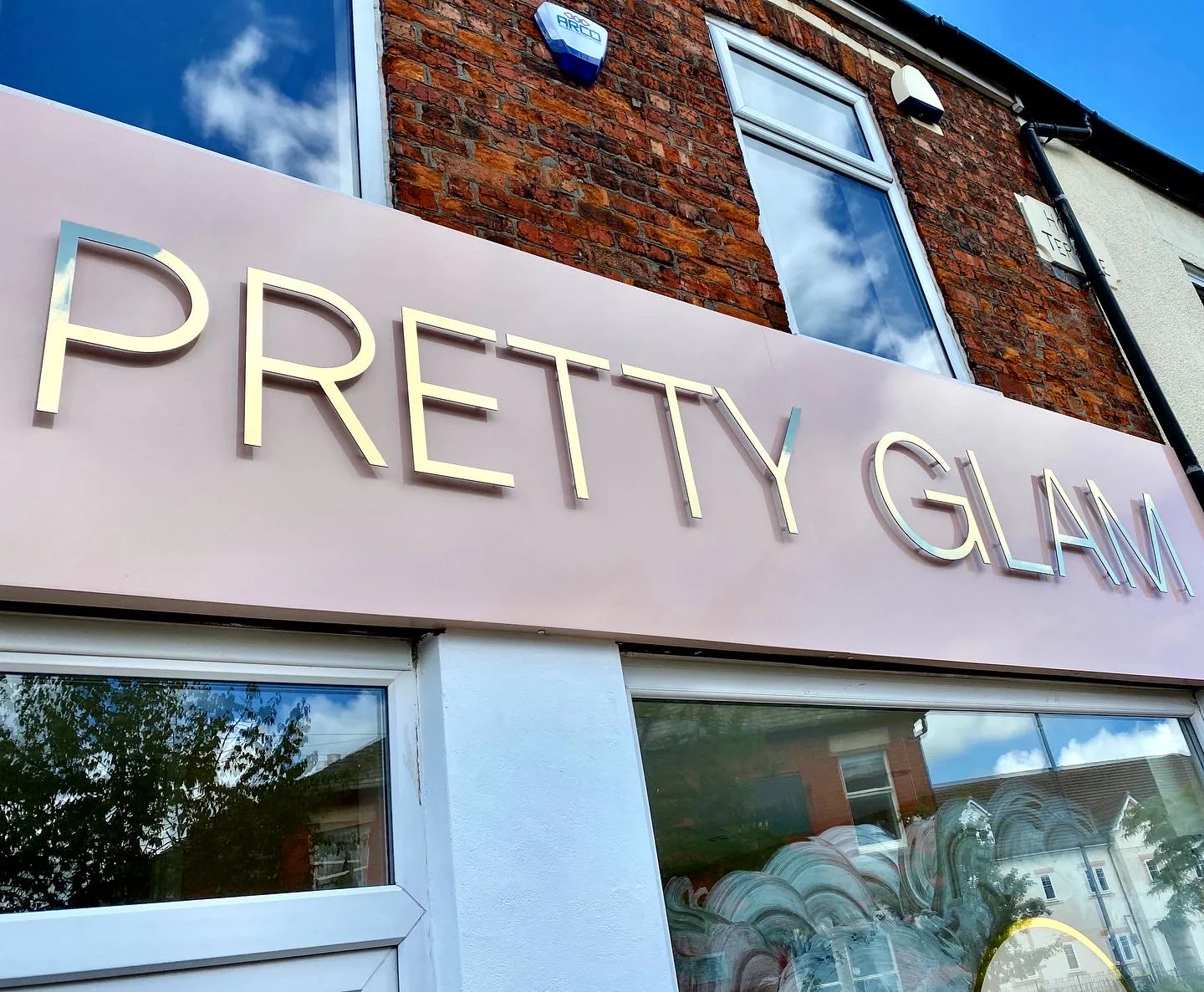 YENİLİKÇİ TASARIM